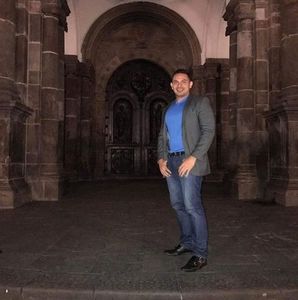 Meet your Posher, Diego manuel